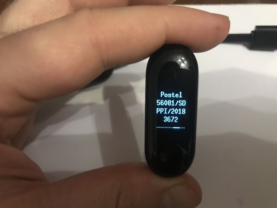 Смарт браслет xiaomi