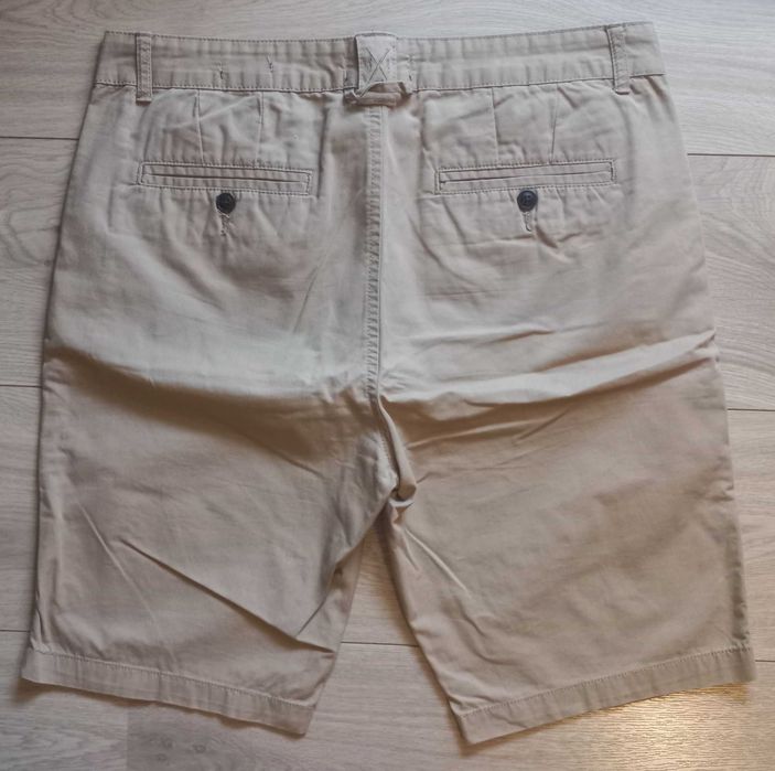 Calções Bershka