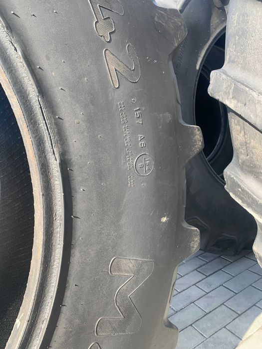520/85R42 Maximo 85 JM331
