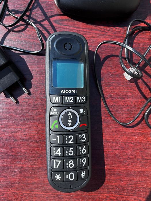 Alcatel XL 595 B – Bezprzewodowy telefon stacjonarny z funkcją blokowa
