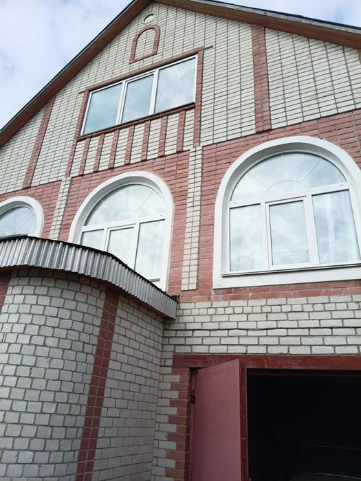 Дім , 160 м , Александрівка ( вул. Гмирі), заходь і живи!