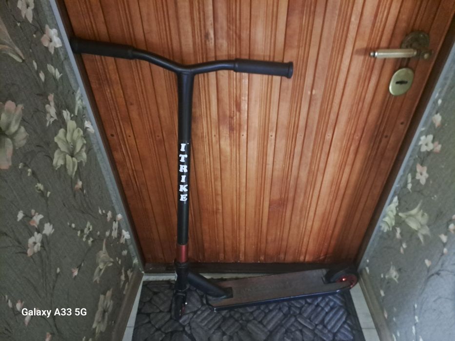 Самокат трюковый iTrike