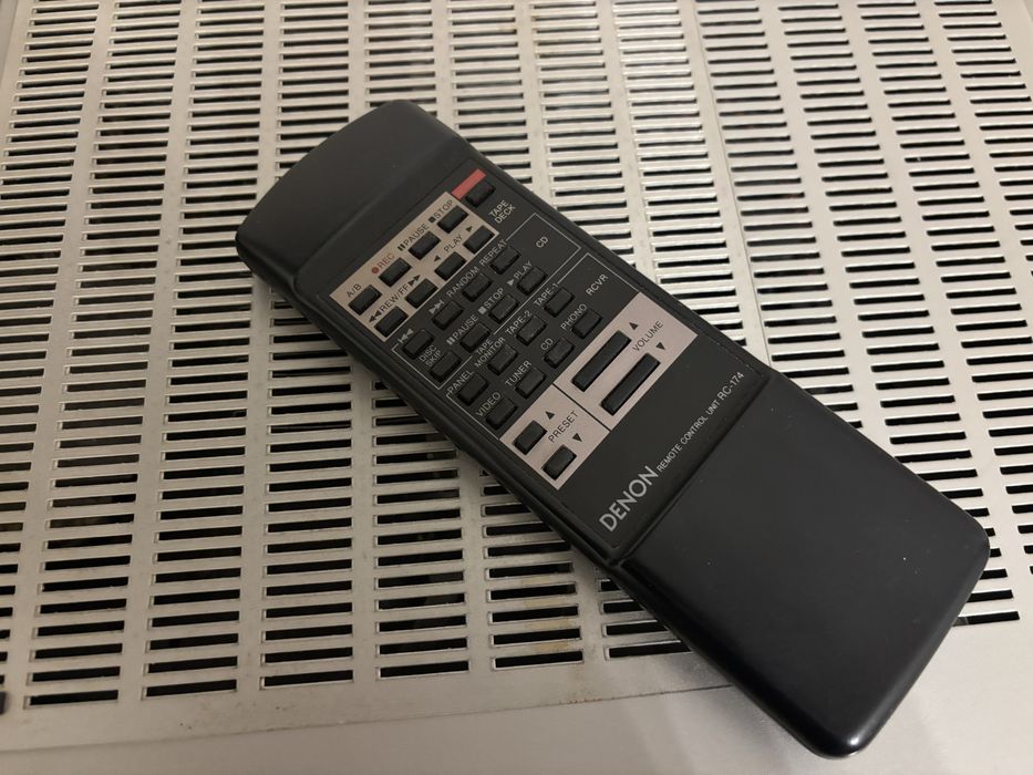 Denon DRA-1000 z oryginalnym pilotem