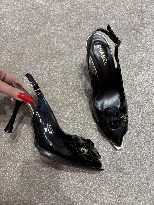 Szpilki 39 chanel obcasy chanelka kwiat