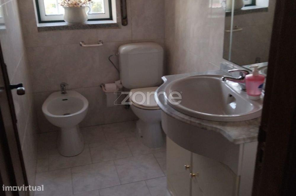 Moradia T6 na cidade da Guarda com elevado potencial
