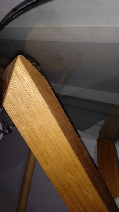 Стіл кавовий новий з масиву дуба та гартованого скла бренду Jusk