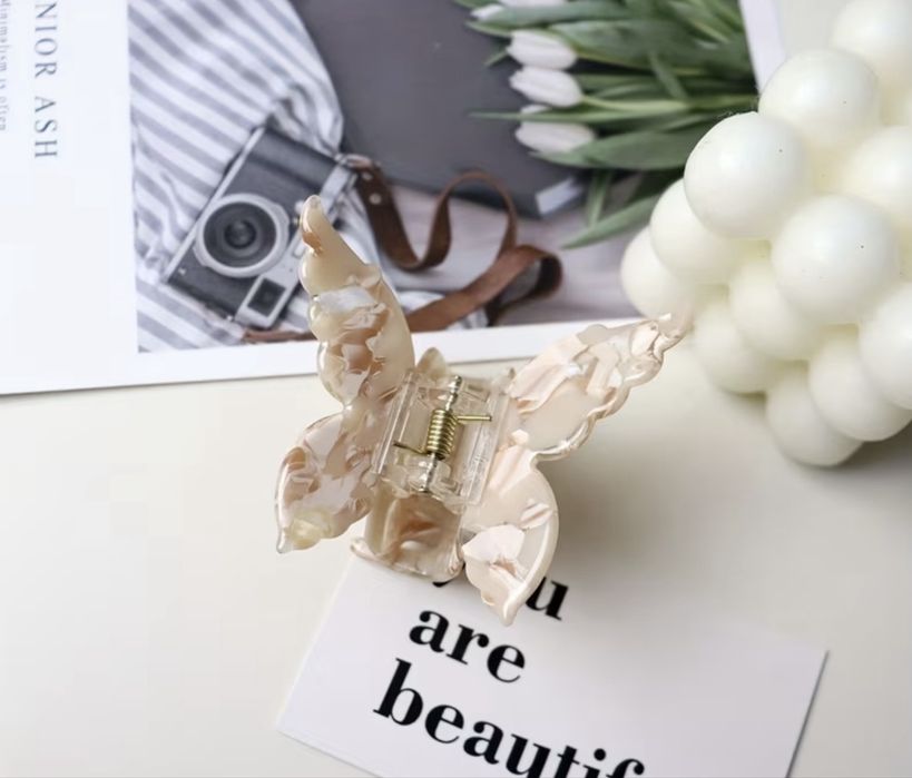 Крабік бабочка бежевий