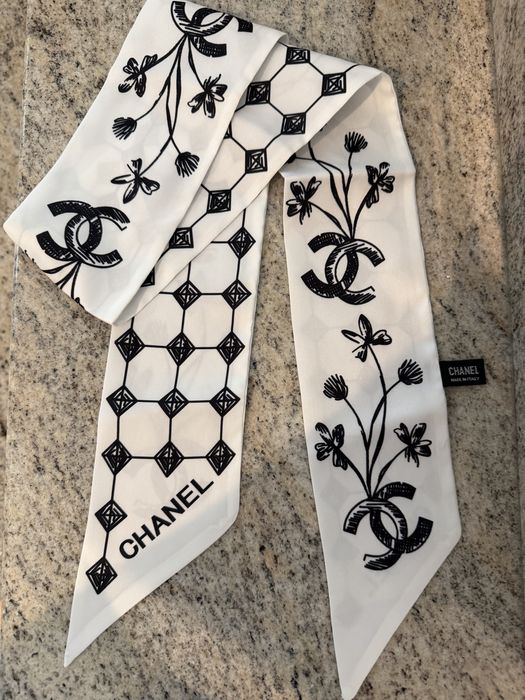 Apaszka Twilly bandeau 100% jedwab chanel nowa z pudelkiem