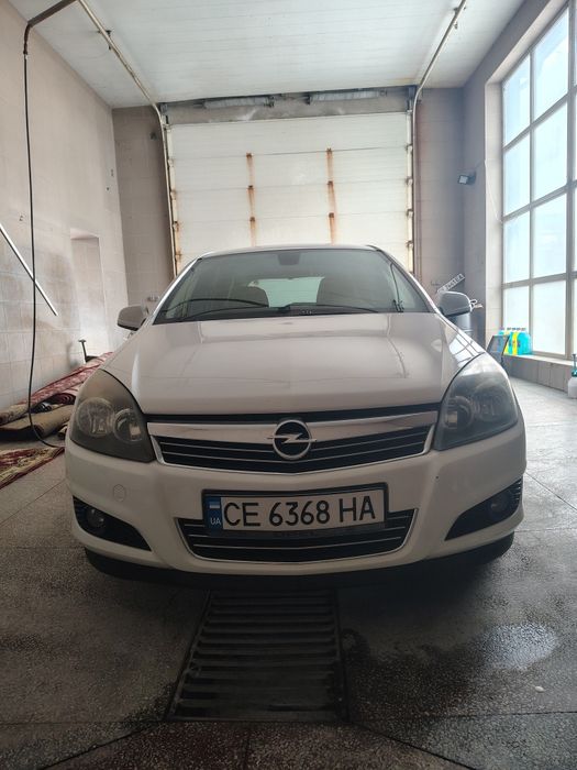 Продам Opel Astra( H) 2010 року. 1.6 бензин/газ