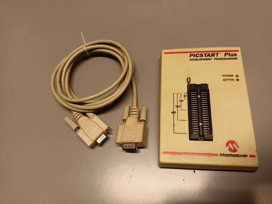 Programator Picstart plus development programmer