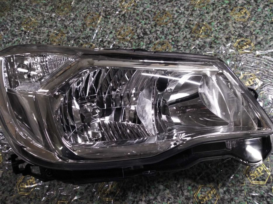 Фари Subaru Forester 15 г