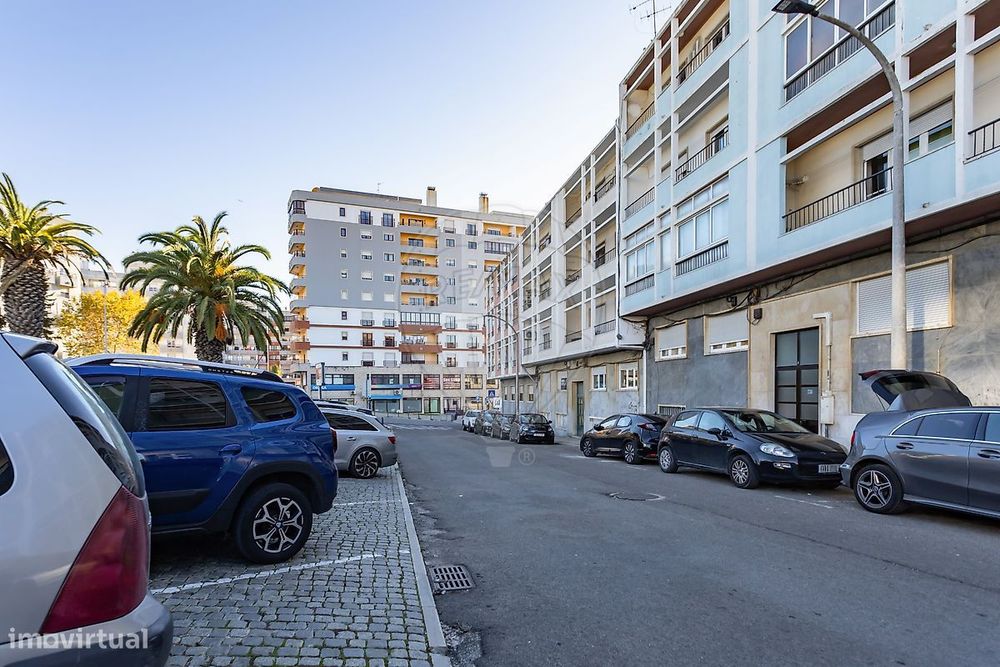 Apartamento T0 para venda — São Sebastião, Setúbal