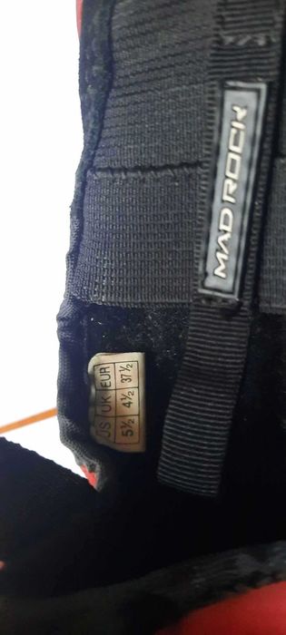 Pes de gato Madrock (sapatos para escalada)