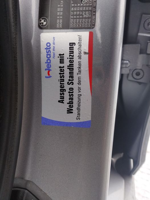 BMW E60 520i / 2.2 benzyna/ Super stan