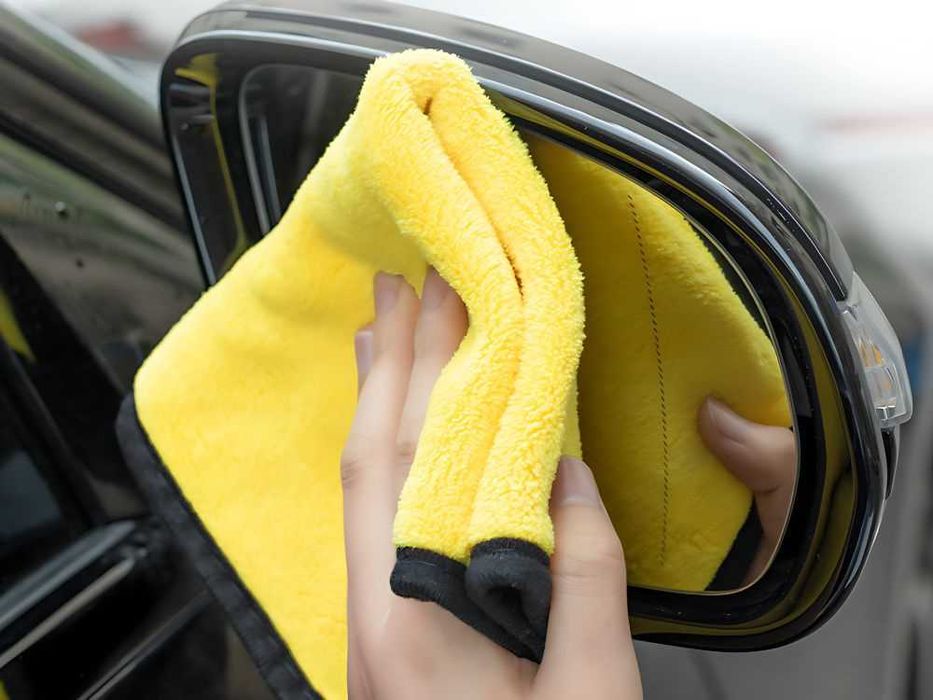 Duża ścierka z mikrofibry do samochodu szyb uniwersalna 60x90 chłonna