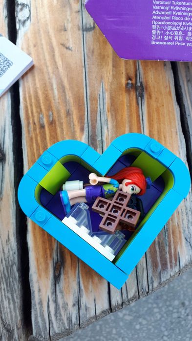 klocki lego friends pudełko serce 41358
