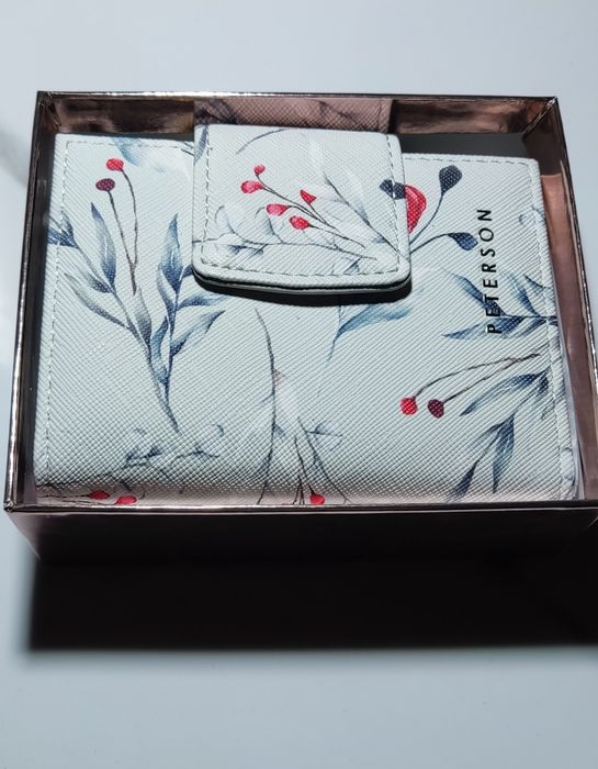 Portfel damski PETERSON