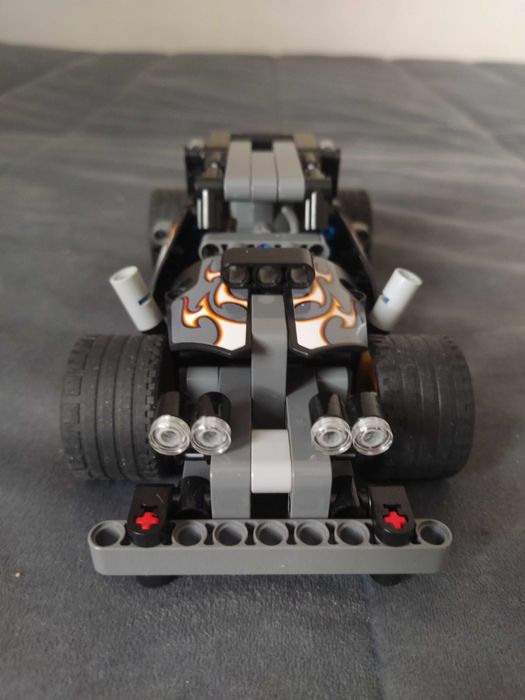 LEGO® Technic 42046 Wyścigówka zbiegów