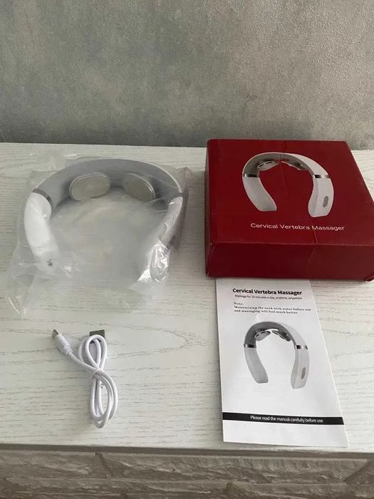 Масажер для шиї Cervical Vertebra імпульсний