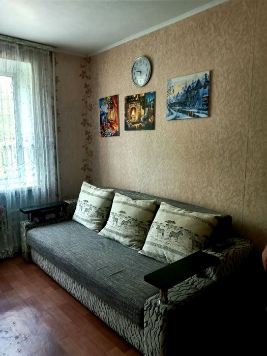 Продам гарну  кімнату з ремонтом та меблями!Світло не відключають!