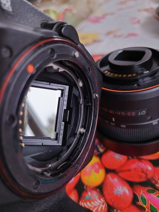 Sony a68+ 2 обєктиви