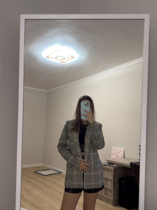 Піджак Reserved в клітинку