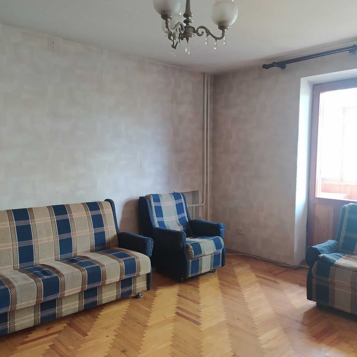 Продам 1 но кімнатну Чешку вул. Відінська