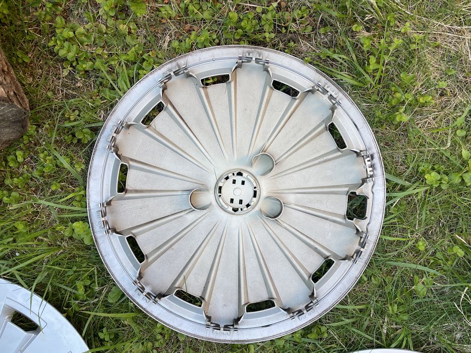 Kołpaki 16” cali kołpak. Cena 20 zl komplet 4 sztuk