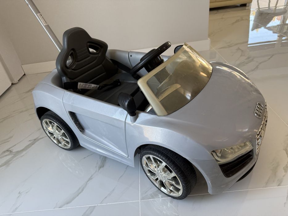 Audi R8 crinca com capota