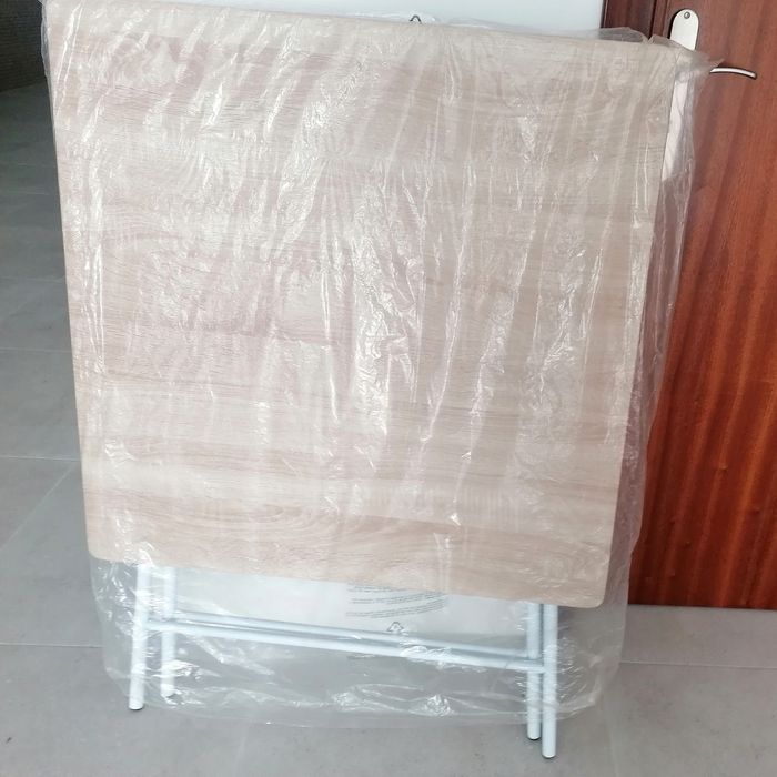 Mesa de cozinha ou jardim 80 x 80 cm