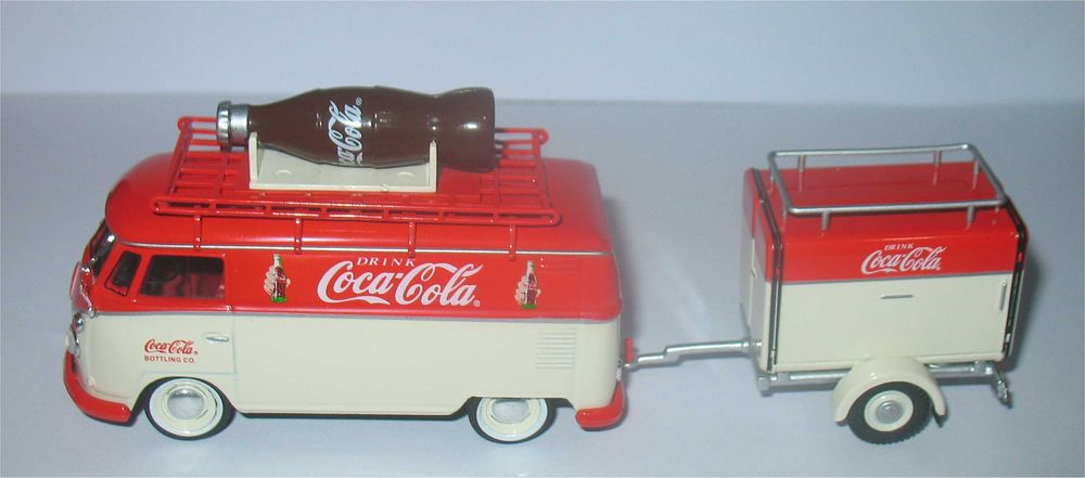 Volkswagen Kombi T1 + Atrelado - Coca-Cola