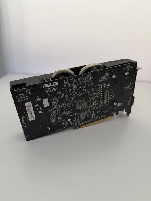 Placa Gráfica Asus Rx570 4Gb