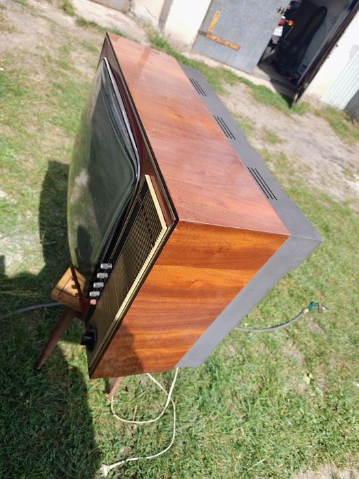 Telewizor Neptun 611
