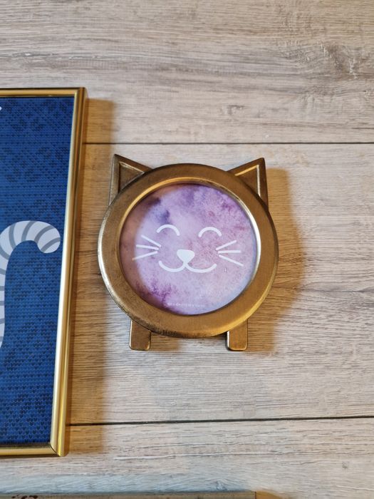 Komplet ramek do zdjęć IKEA Tiger 13 sztuk