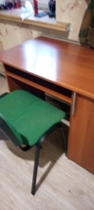Стол  и стул вместе