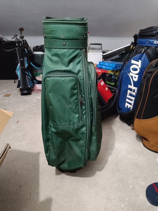 Malas de golfe usadas