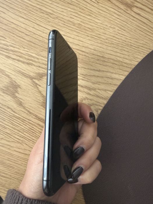 Sprzedam IPhone 11 Pro 256GB
