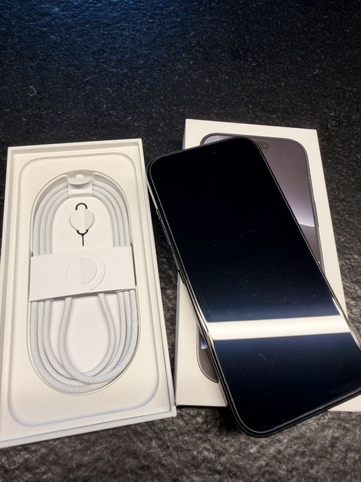 iPhone 16 Pro Black Titanium 256 GB