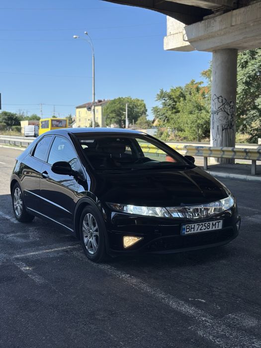 Honda civic 1,8 Автомат
