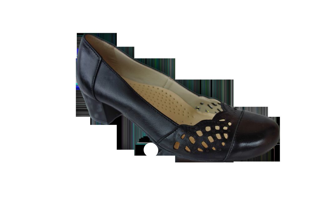 Skórzane czółenka czarne ażurowe obcas 5 cm nr 36