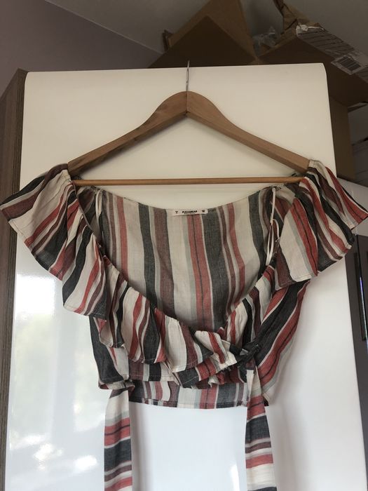 Nowy crop top Pull&Bear