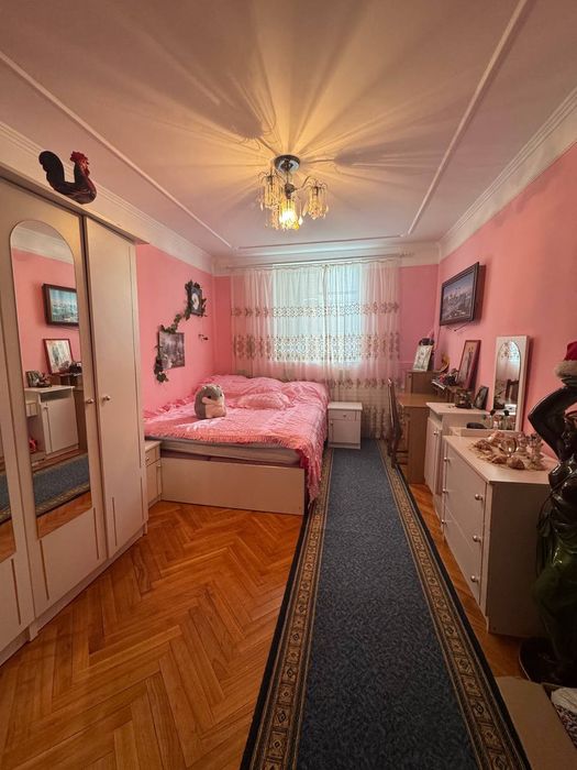 Продам будинок смт Ярмолинці