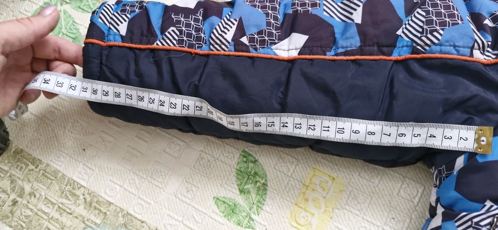 Зимова куртка на 3 роки