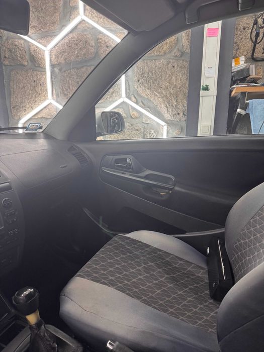 Seat Ibiza 6k2 tdi 1.9 Comercial