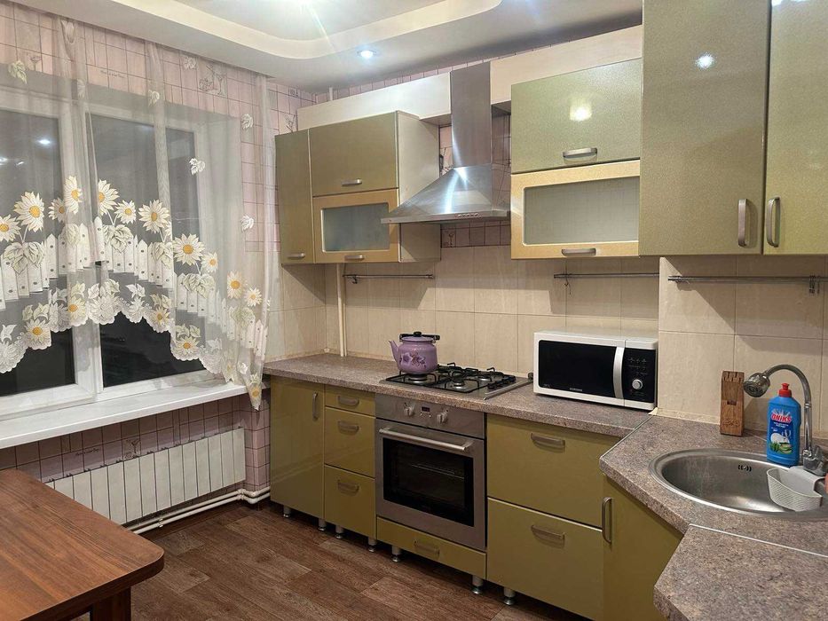 Сдам двухкомнтаную квартиру