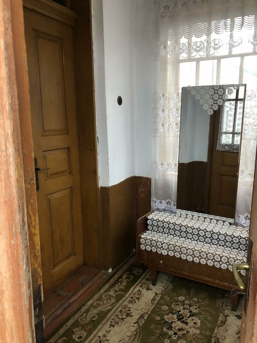 Продаж  житлового будинку з літньою кухнею