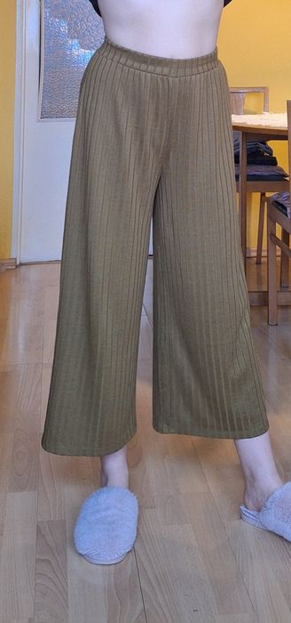 Luźne spodnie damskie