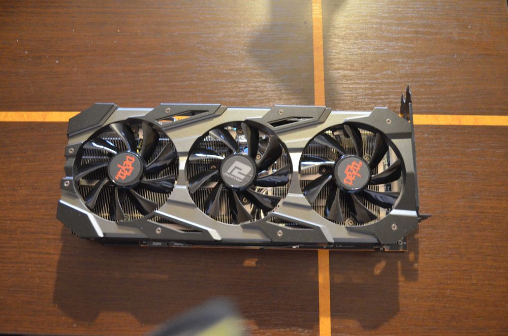 Karta graficzna POWERCOLOR Radeon RX 5700XT Red Devil 8GB Piła • OLX.pl