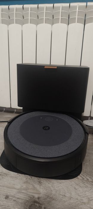 IRobot Roomba i5 z funkcją mopowania