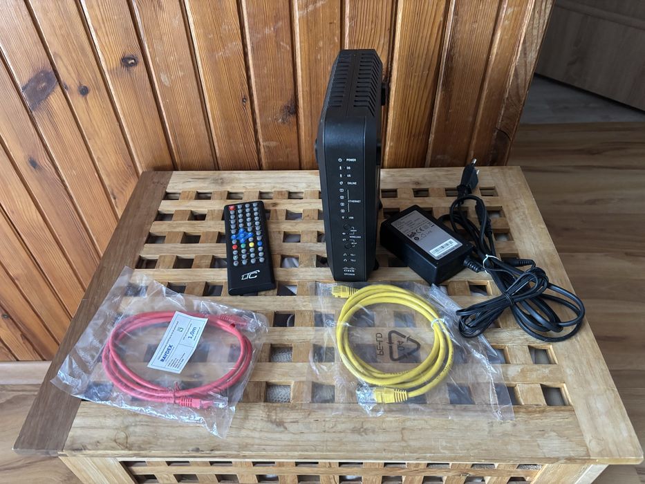 Ruter cisco epc3928ad cały zestaw